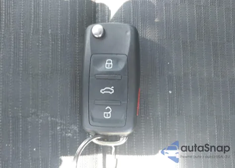 2017 Volkswagen Tiguan 2.0T/2.0T S из США, поврежденный, VIN WVGBV7AX5HK049639